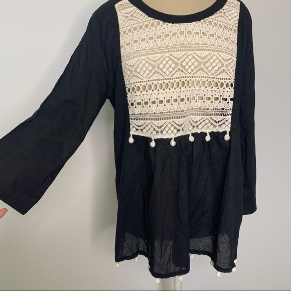 Umgee Embroidered black peplum top - Picture 3 of 15